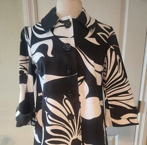 INC Black and White Floral Over